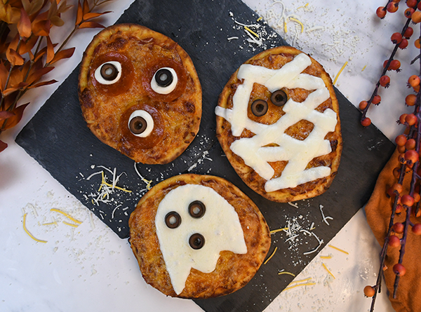 Halloween Personal Pizzas - Step 5